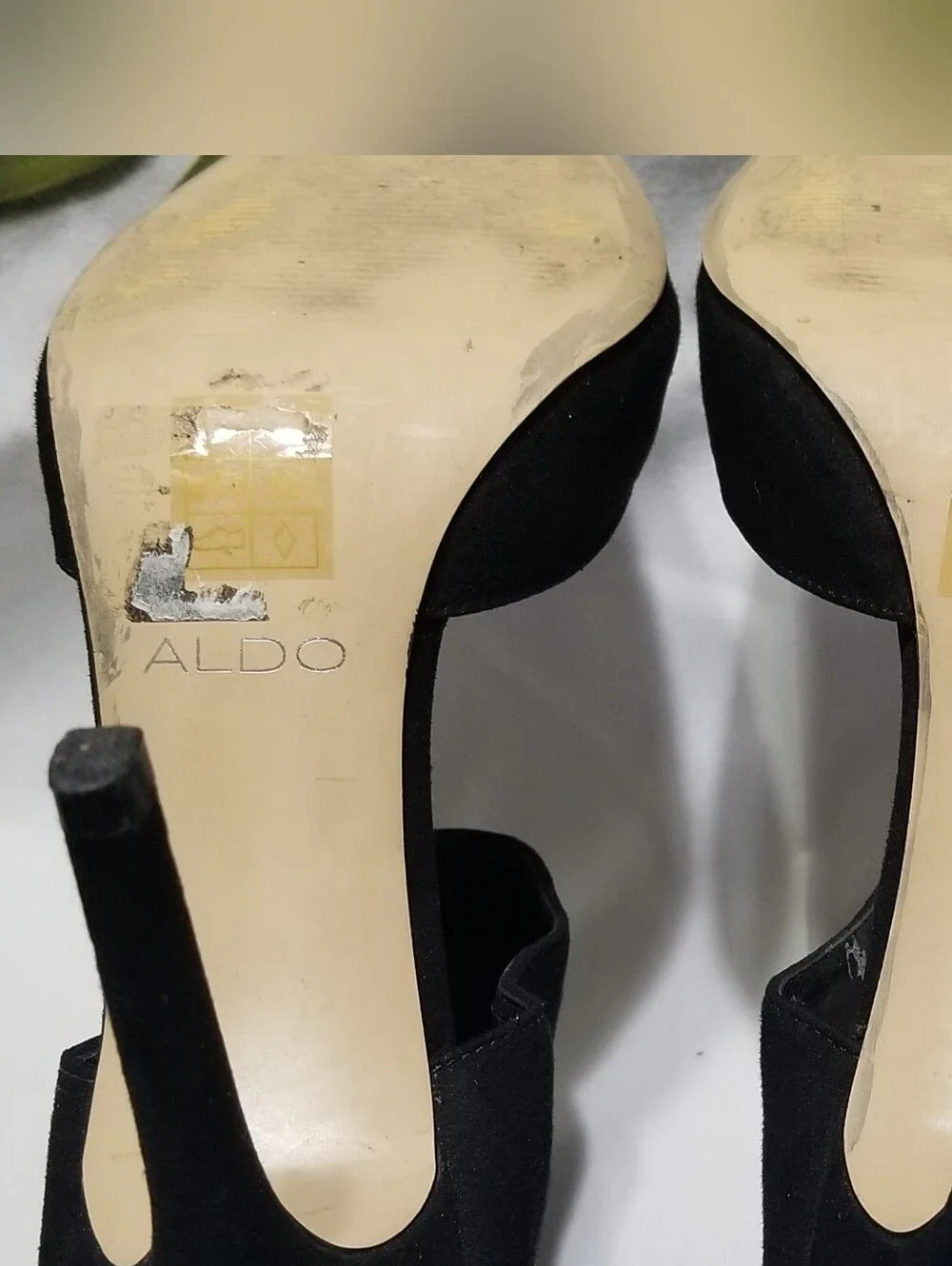 Aldo Black Women's 6.5 Suede Pointed-Toe Ankle Cuff Heels With Leather Insole